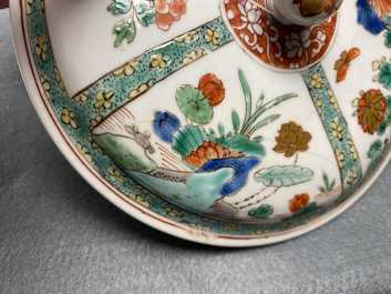 A Chinese famille verte porringer bowl and cover, Kangxi